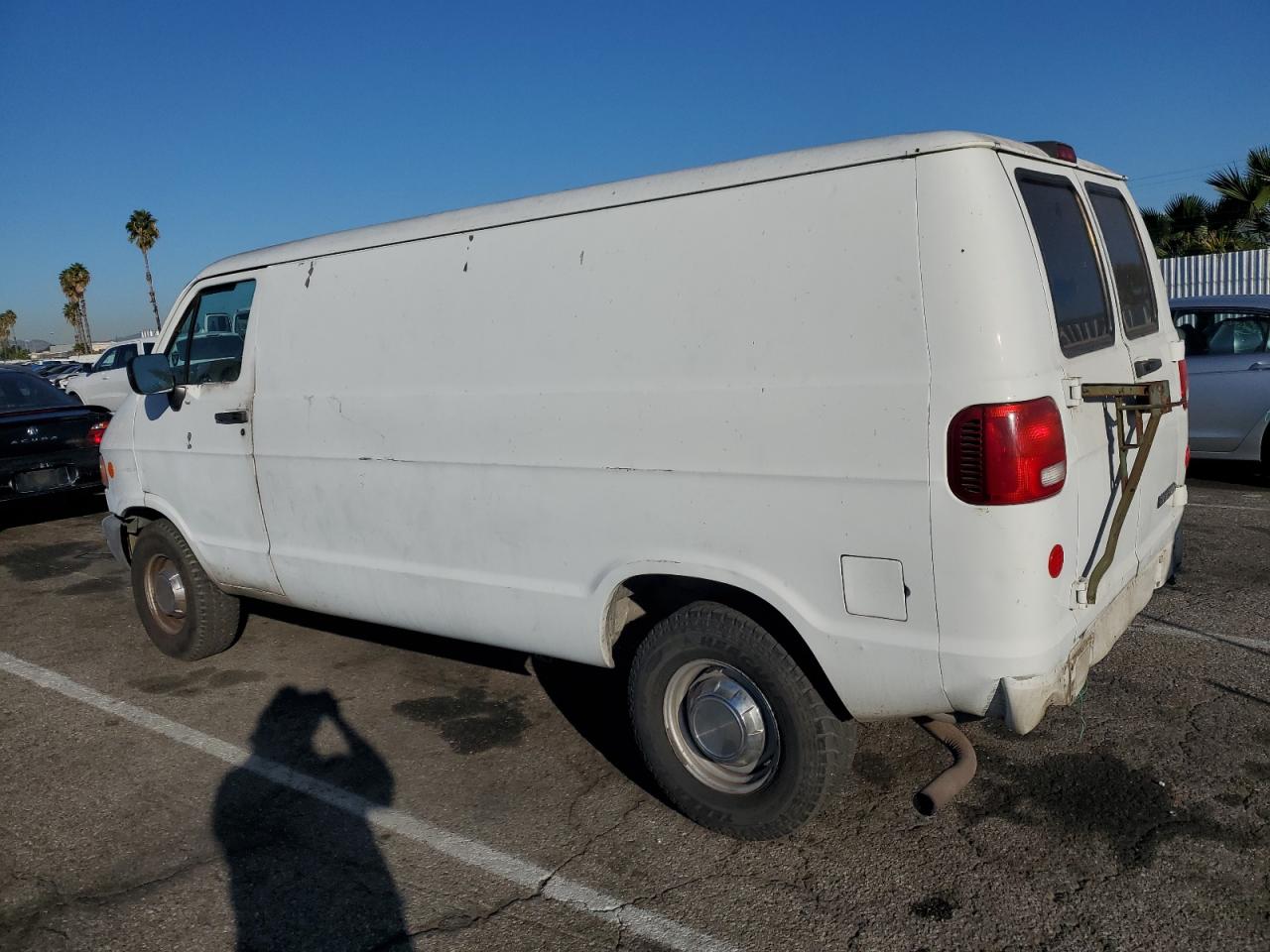 Photo 1 VIN: 2B7HB21Z3TK106726 - DODGE RAM VAN 