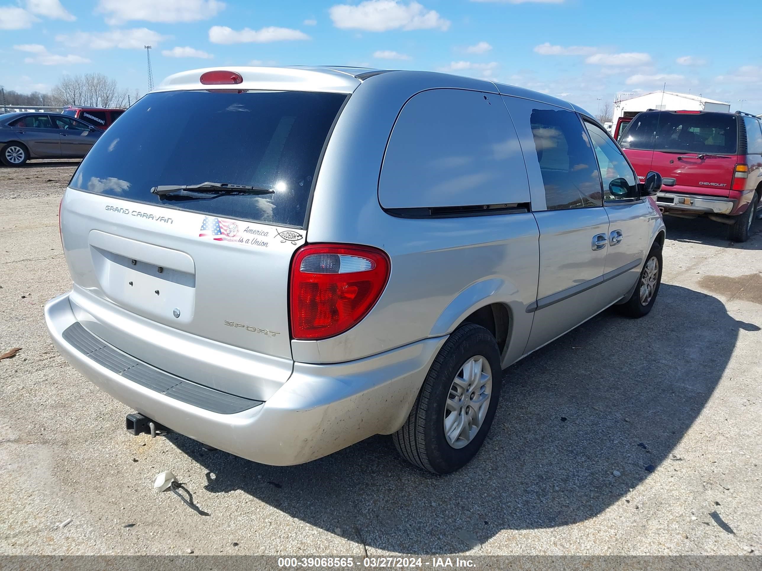 Photo 3 VIN: 2B8GP44391R204711 - DODGE CARAVAN 