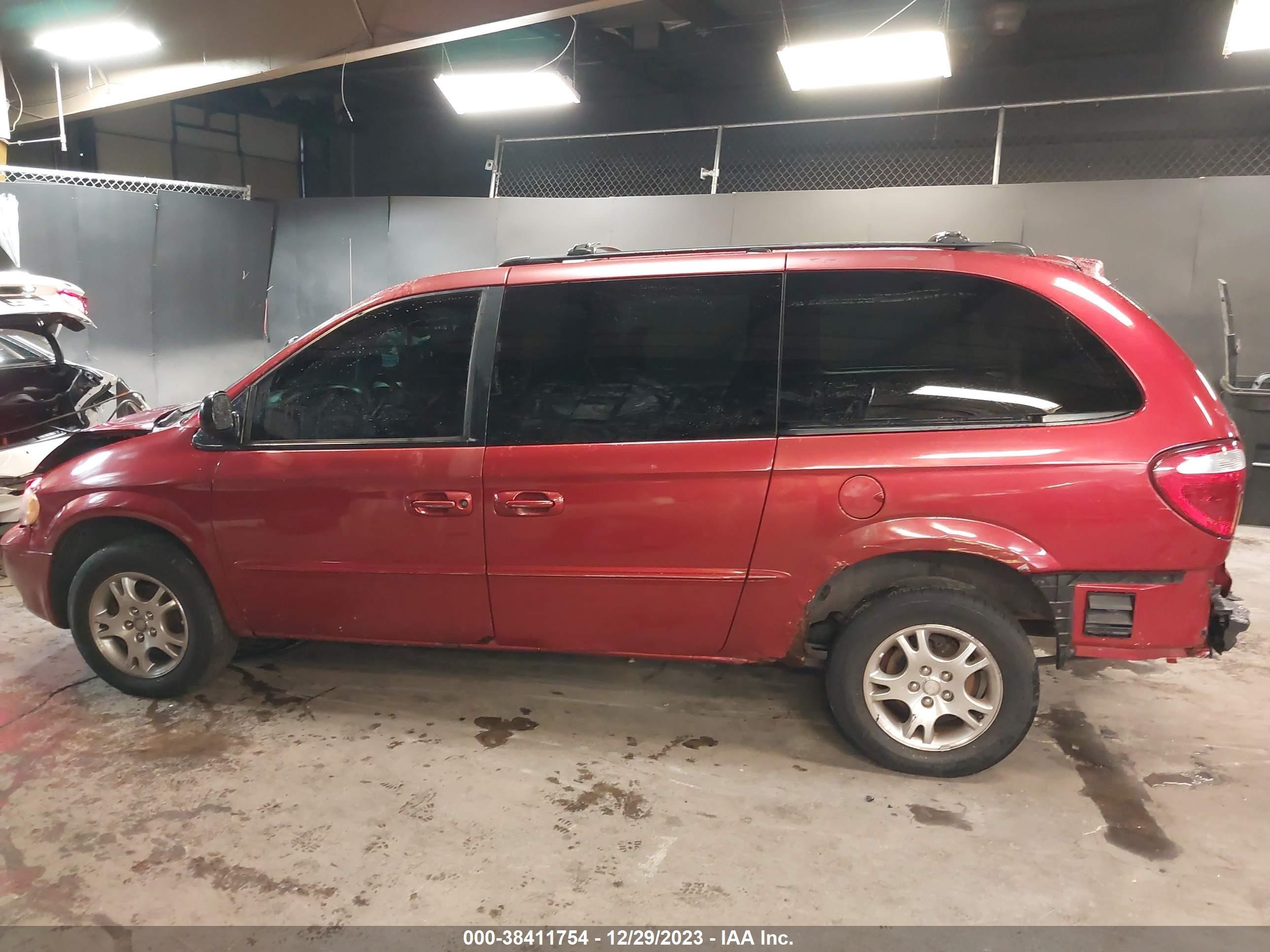 Photo 13 VIN: 2B8GP74L72R523284 - DODGE CARAVAN 