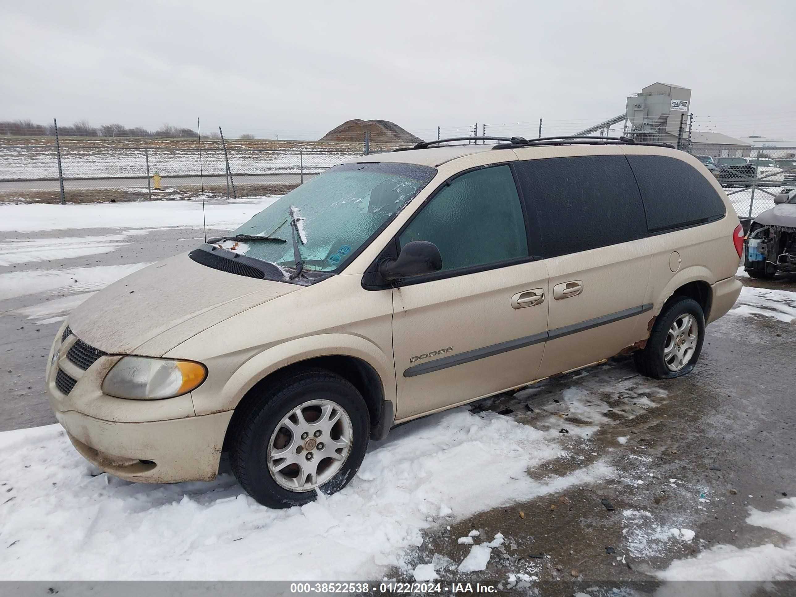 Photo 1 VIN: 2B8GP74L81R327191 - DODGE CARAVAN 