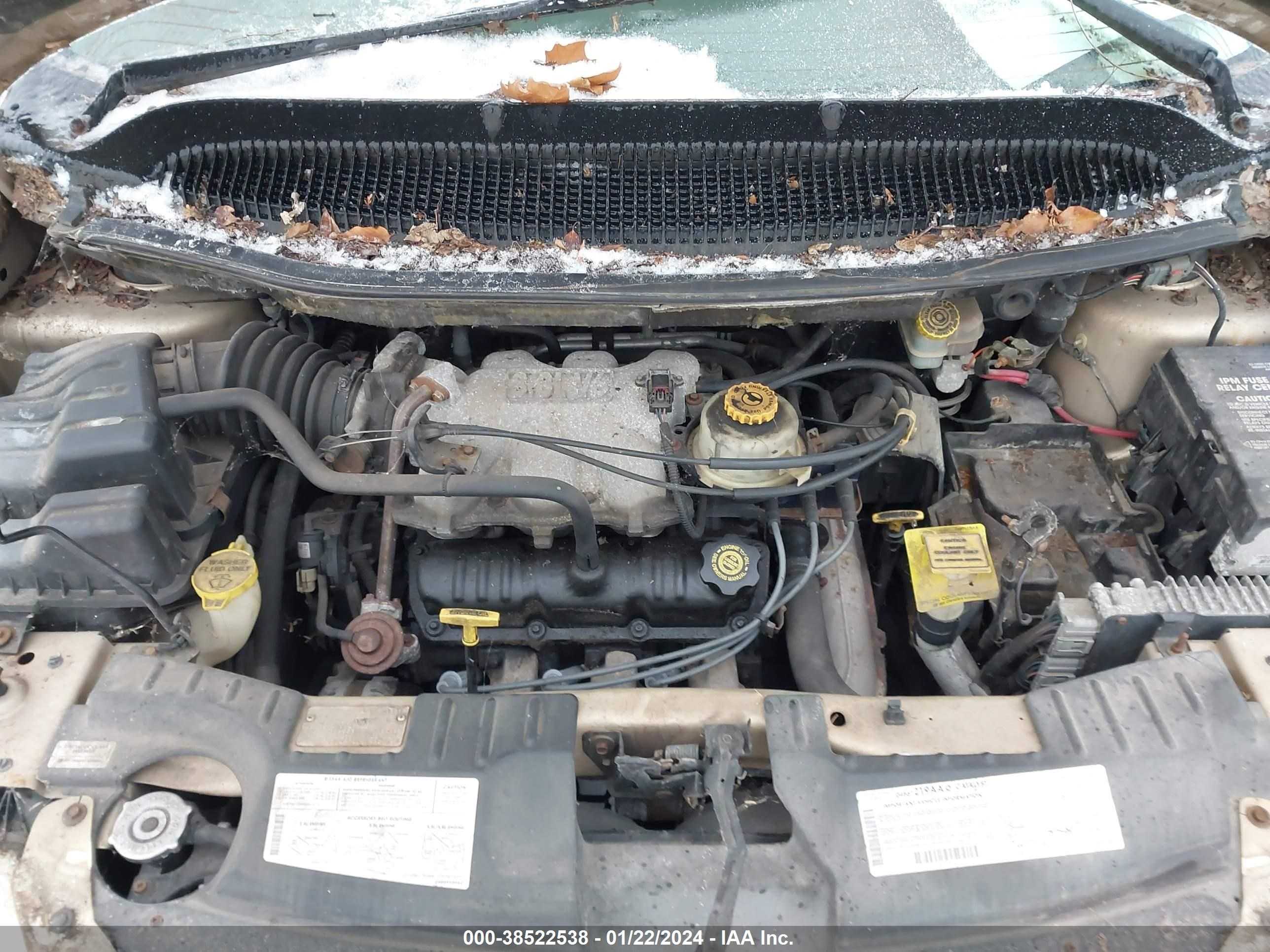 Photo 9 VIN: 2B8GP74L81R327191 - DODGE CARAVAN 