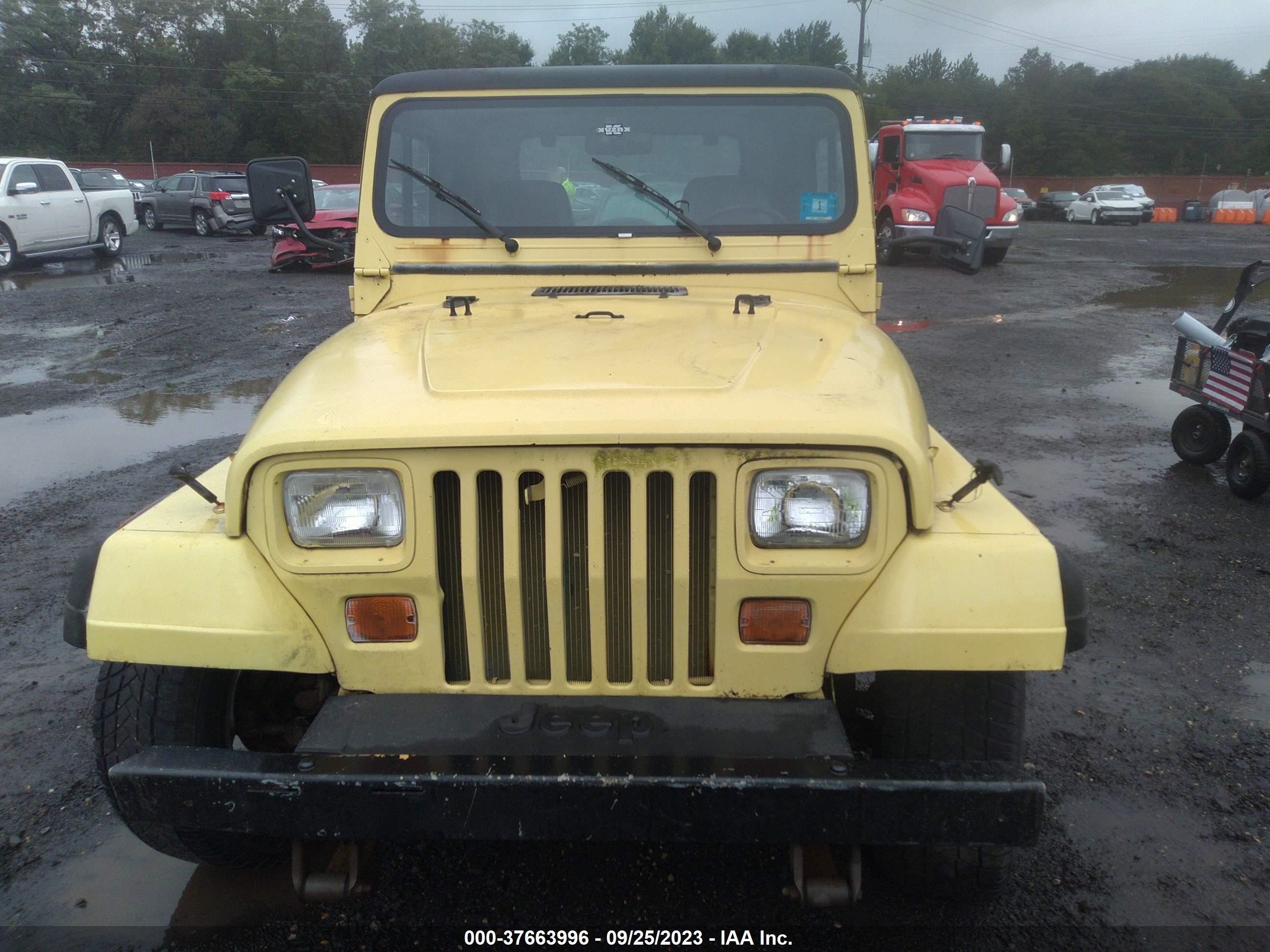 Photo 5 VIN: 2BCCZ81J7JB514714 - JEEP WRANGLER 