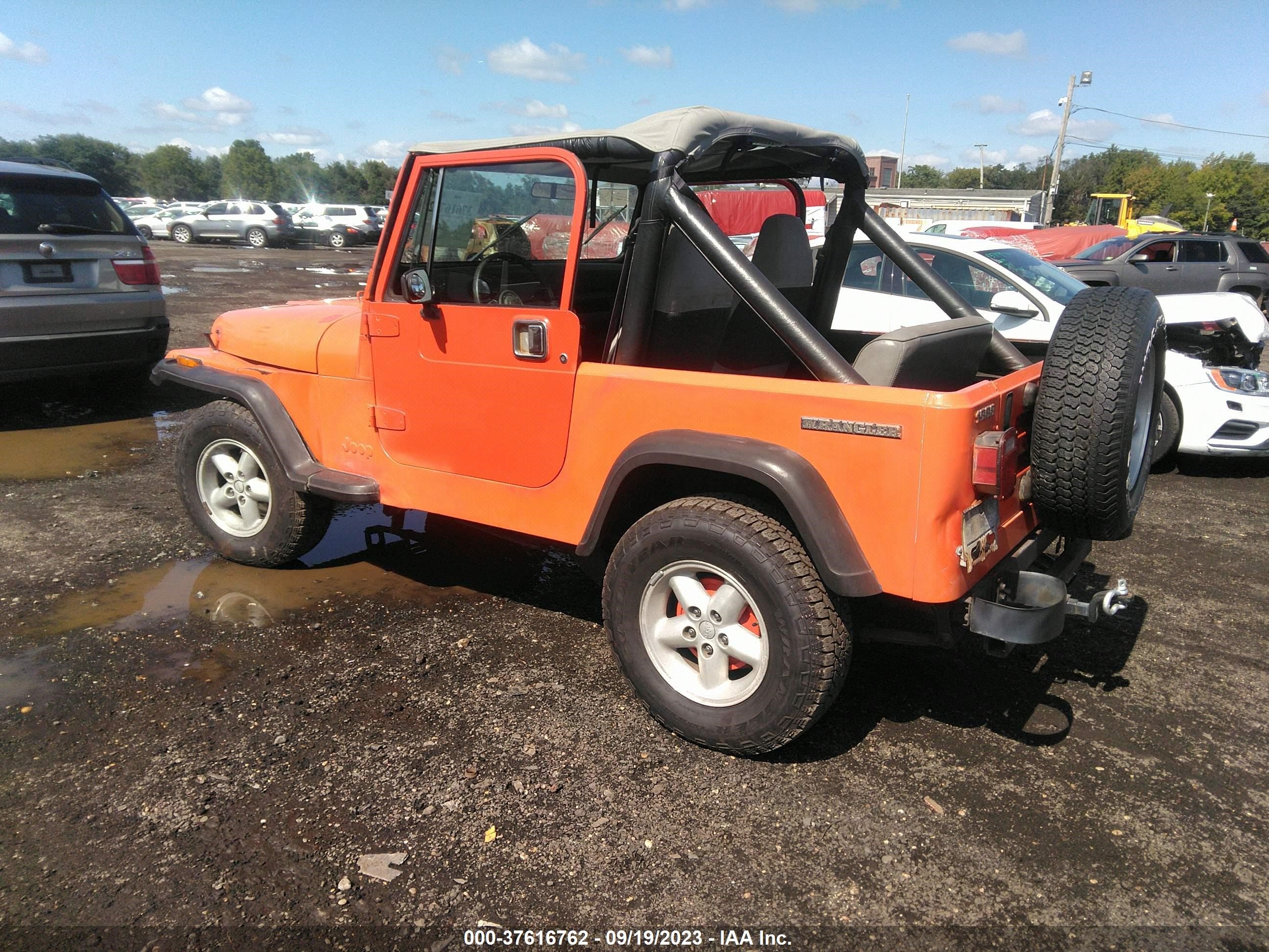 Photo 2 VIN: 2BCHV81J0JB514720 - JEEP WRANGLER 