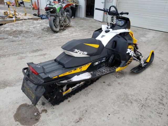 Photo 3 VIN: 2BPSMXBA6BV000256 - SKI DOO XRS 