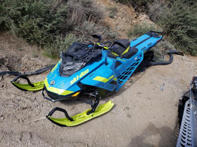 Photo 1 VIN: 2BPSTEJD8JV000177 - SKI DOO SNOWMOBILE 