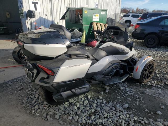 Photo 3 VIN: 2BXNBDD22MV003942 - CAN-AM SPYDER ROA 