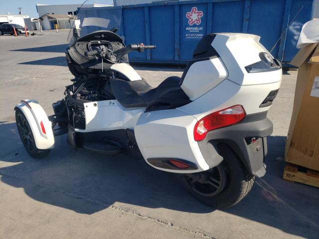 Photo 2 VIN: 2BXNBDD24KV001851 - CAN-AM SPYDER ROA 