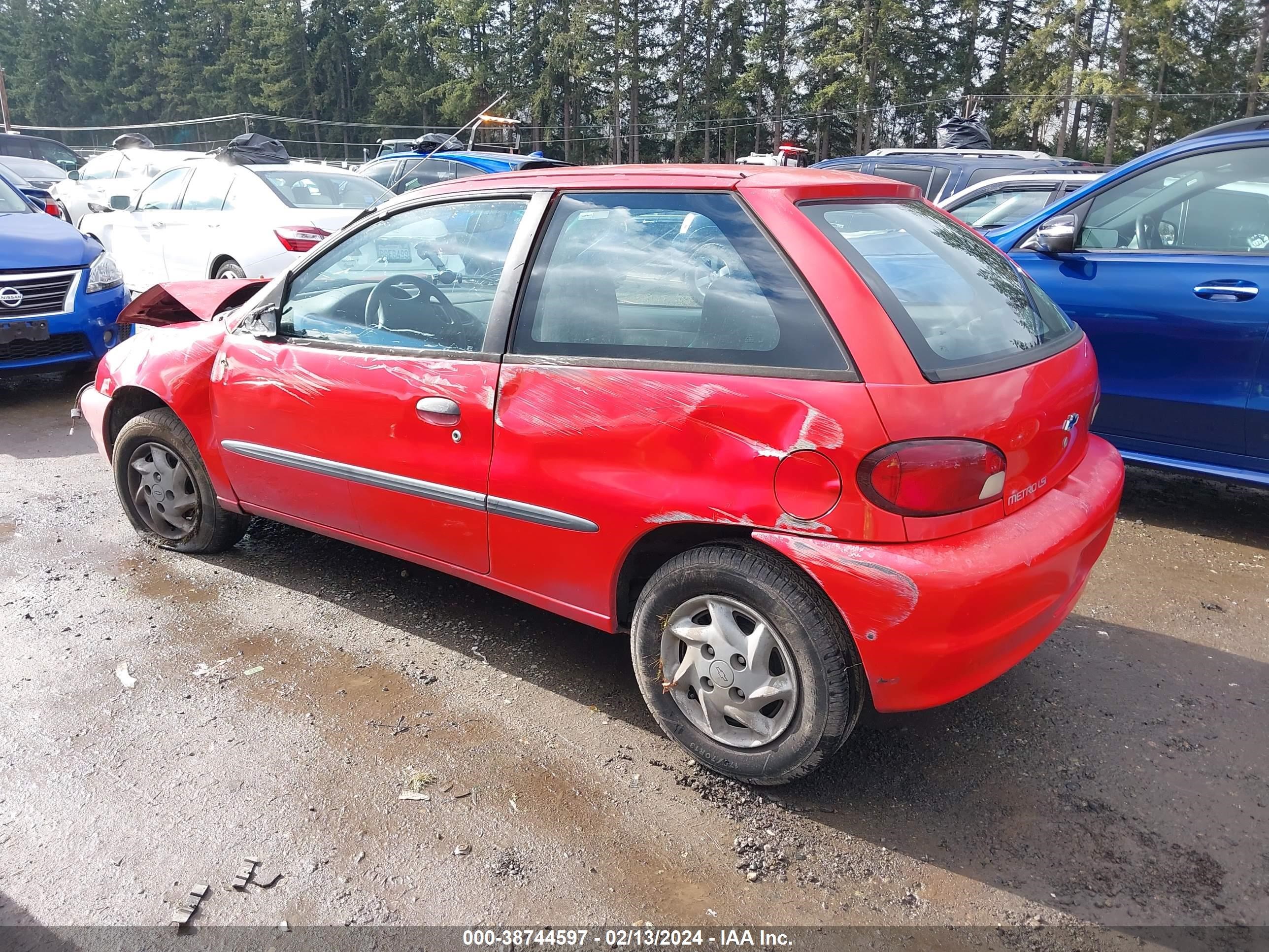 Photo 2 VIN: 2C1MR2222Y6712687 - CHEVROLET METRO 