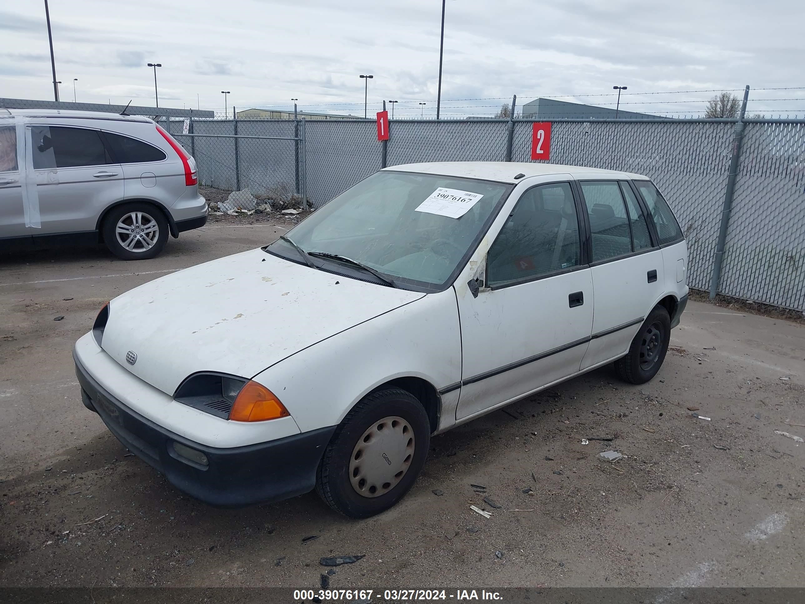 Photo 1 VIN: 2C1MR6461R6747777 - GEO METRO 