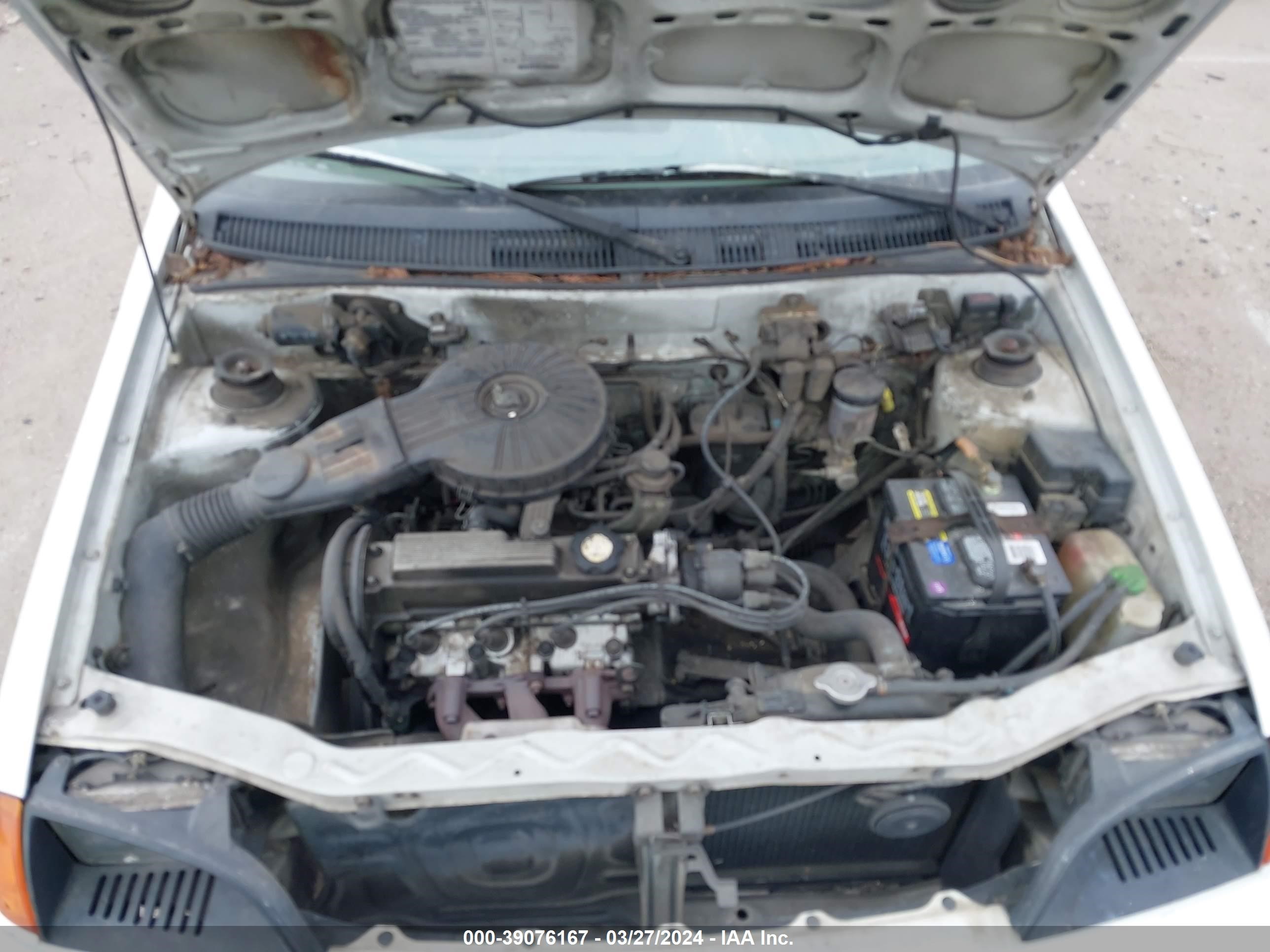 Photo 9 VIN: 2C1MR6461R6747777 - GEO METRO 