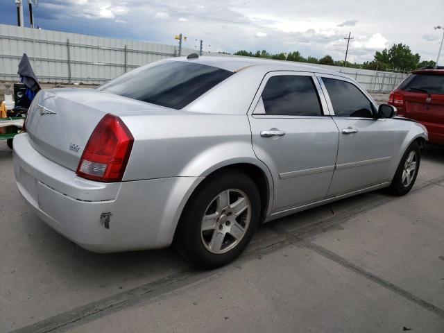 Photo 2 VIN: 2C3AA53G05H663745 - CHRYSLER 300 TOURIN 