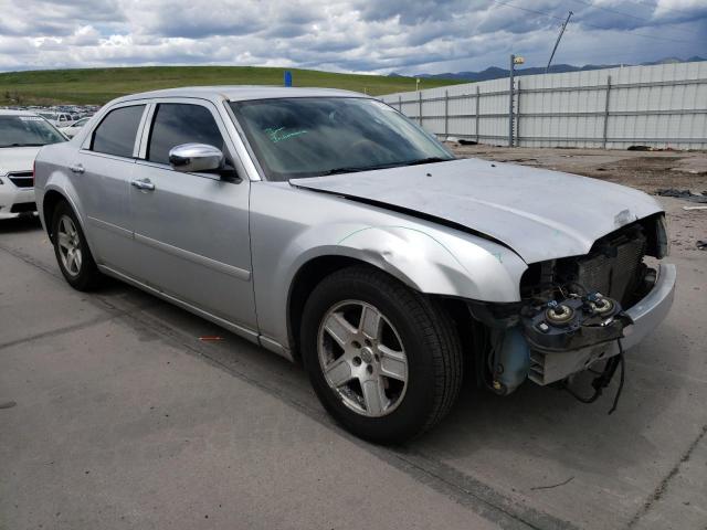 Photo 3 VIN: 2C3AA53G05H663745 - CHRYSLER 300 TOURIN 