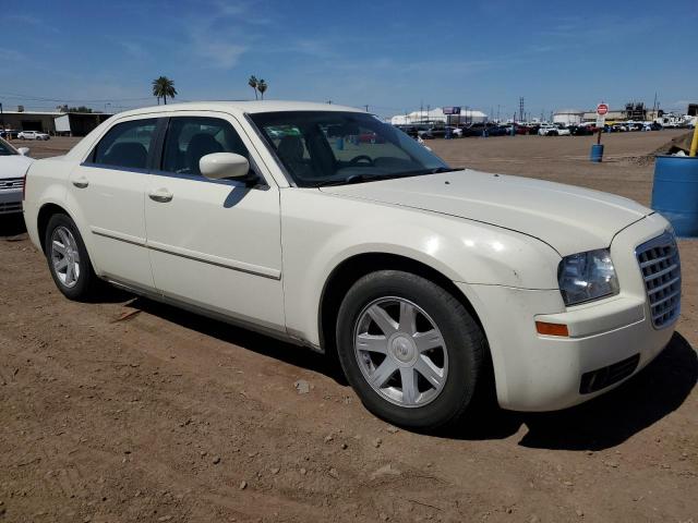 Photo 3 VIN: 2C3AA53G15H186730 - CHRYSLER 300 