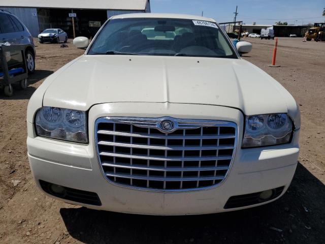 Photo 4 VIN: 2C3AA53G15H186730 - CHRYSLER 300 