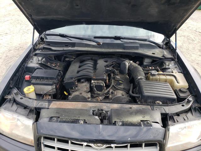 Photo 10 VIN: 2C3AA53G15H545610 - CHRYSLER 300 