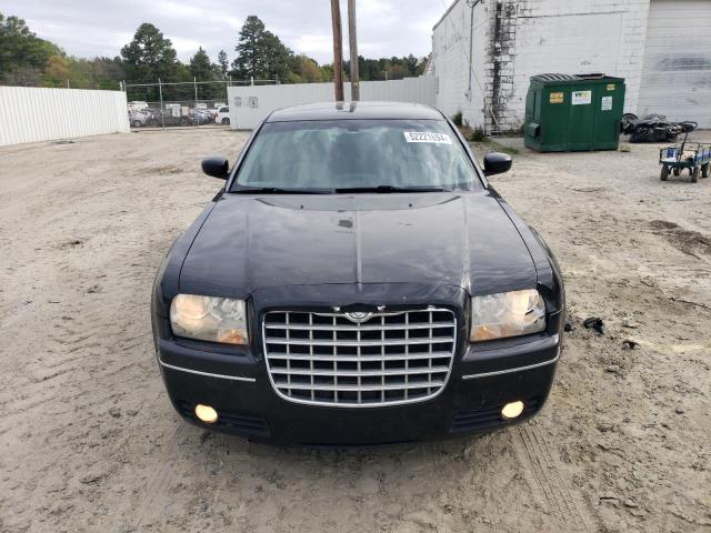 Photo 4 VIN: 2C3AA53G15H545610 - CHRYSLER 300 