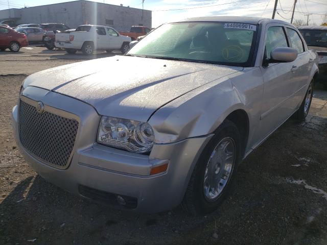 Photo 1 VIN: 2C3AA53G15H633282 - CHRYSLER 300 