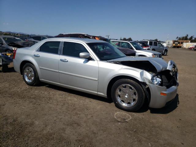 Photo 3 VIN: 2C3AA53G45H180081 - CHRYSLER 300 TOURIN 