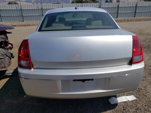 Photo 5 VIN: 2C3AA53G45H180081 - CHRYSLER 300 TOURIN 