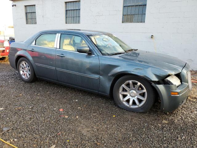 Photo 3 VIN: 2C3AA53G55H564838 - CHRYSLER 300 