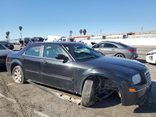 Photo 3 VIN: 2C3AA53G75H684978 - CHRYSLER 300 