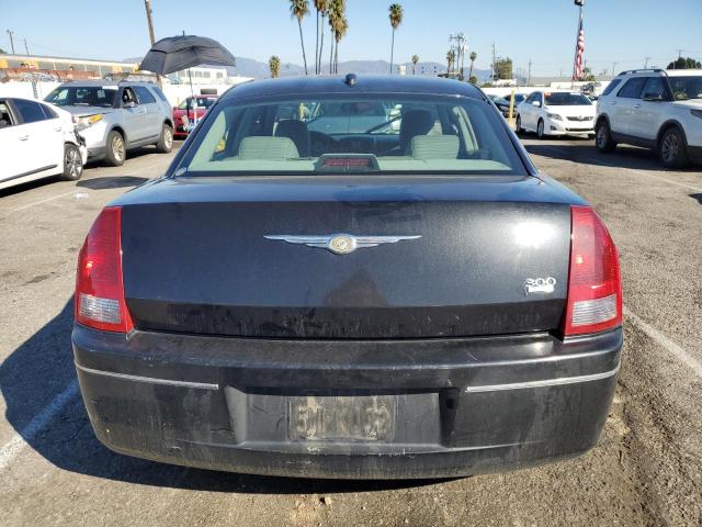 Photo 5 VIN: 2C3AA53G75H684978 - CHRYSLER 300 