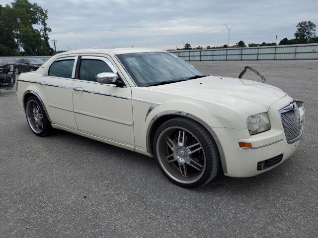 Photo 3 VIN: 2C3AA53G85H658065 - CHRYSLER 300 