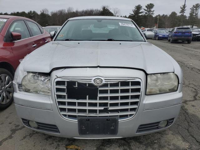 Photo 4 VIN: 2C3AA53GX5H186838 - CHRYSLER 300 