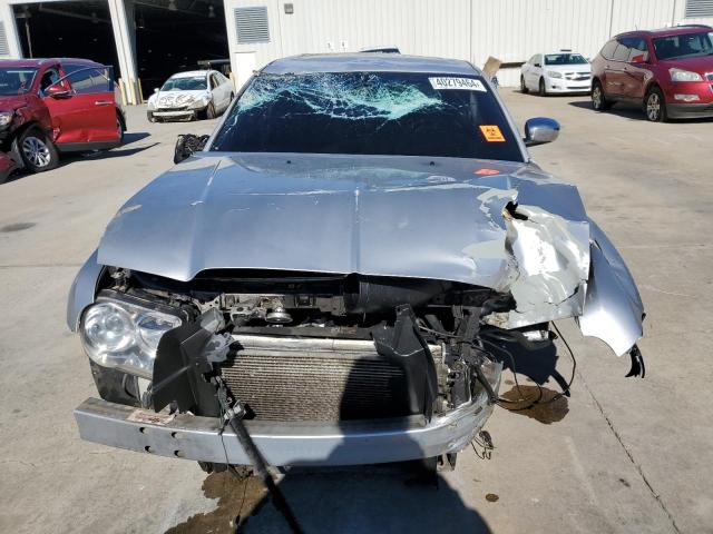 Photo 4 VIN: 2C3AA63H05H115307 - CHRYSLER 300 