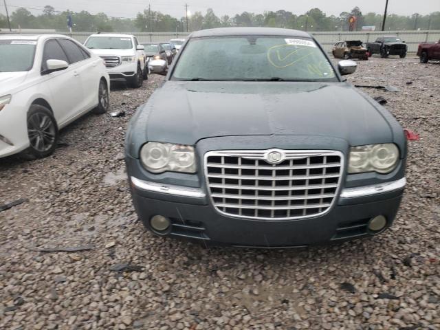 Photo 4 VIN: 2C3AA63H05H524519 - CHRYSLER 300 