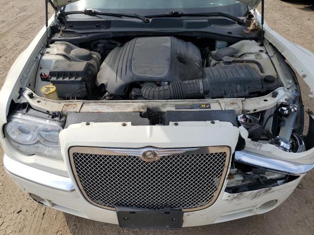 Photo 10 VIN: 2C3AA63H05H615404 - CHRYSLER 300C 