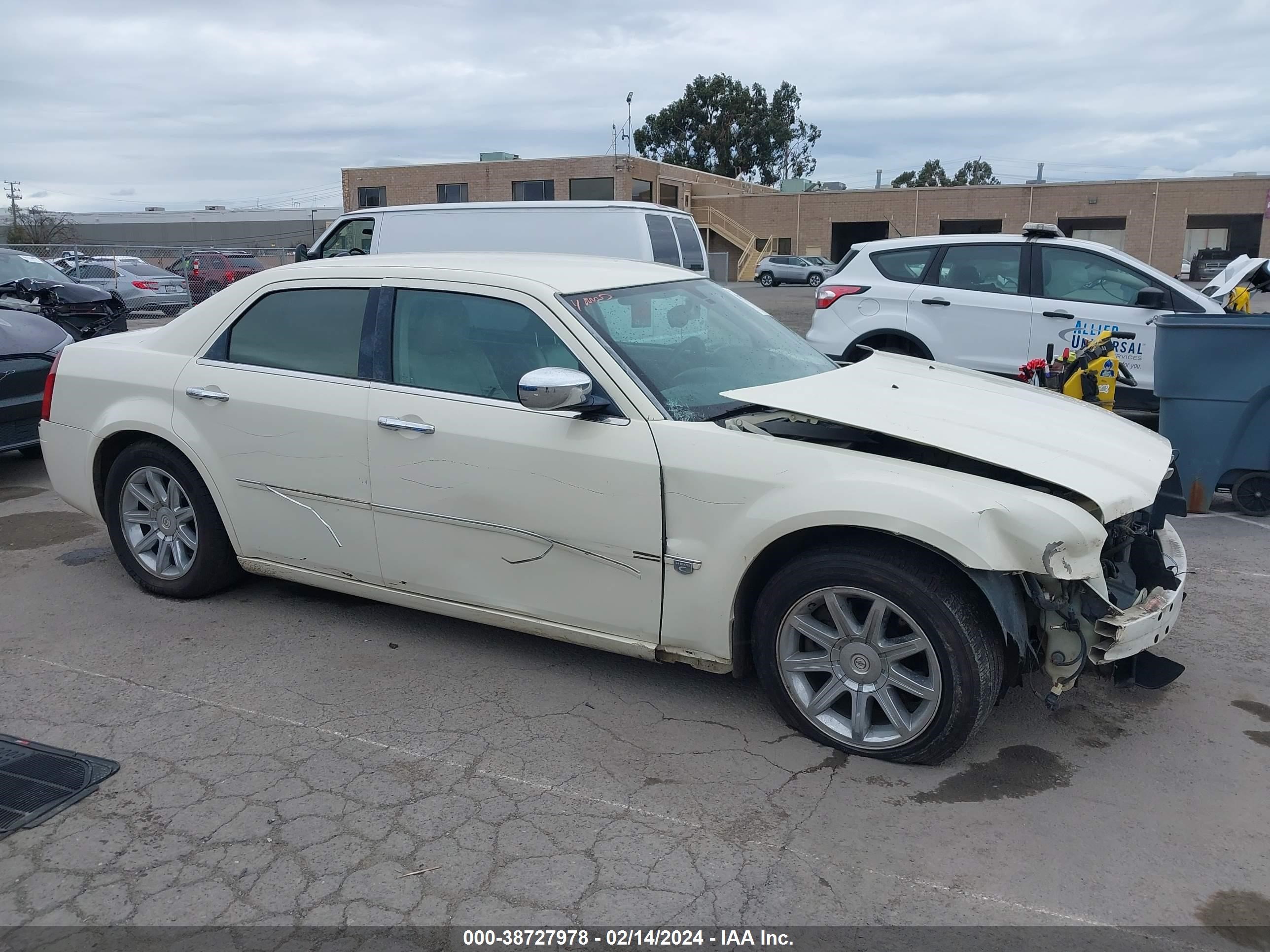 Photo 12 VIN: 2C3AA63H05H634146 - CHRYSLER 300C 