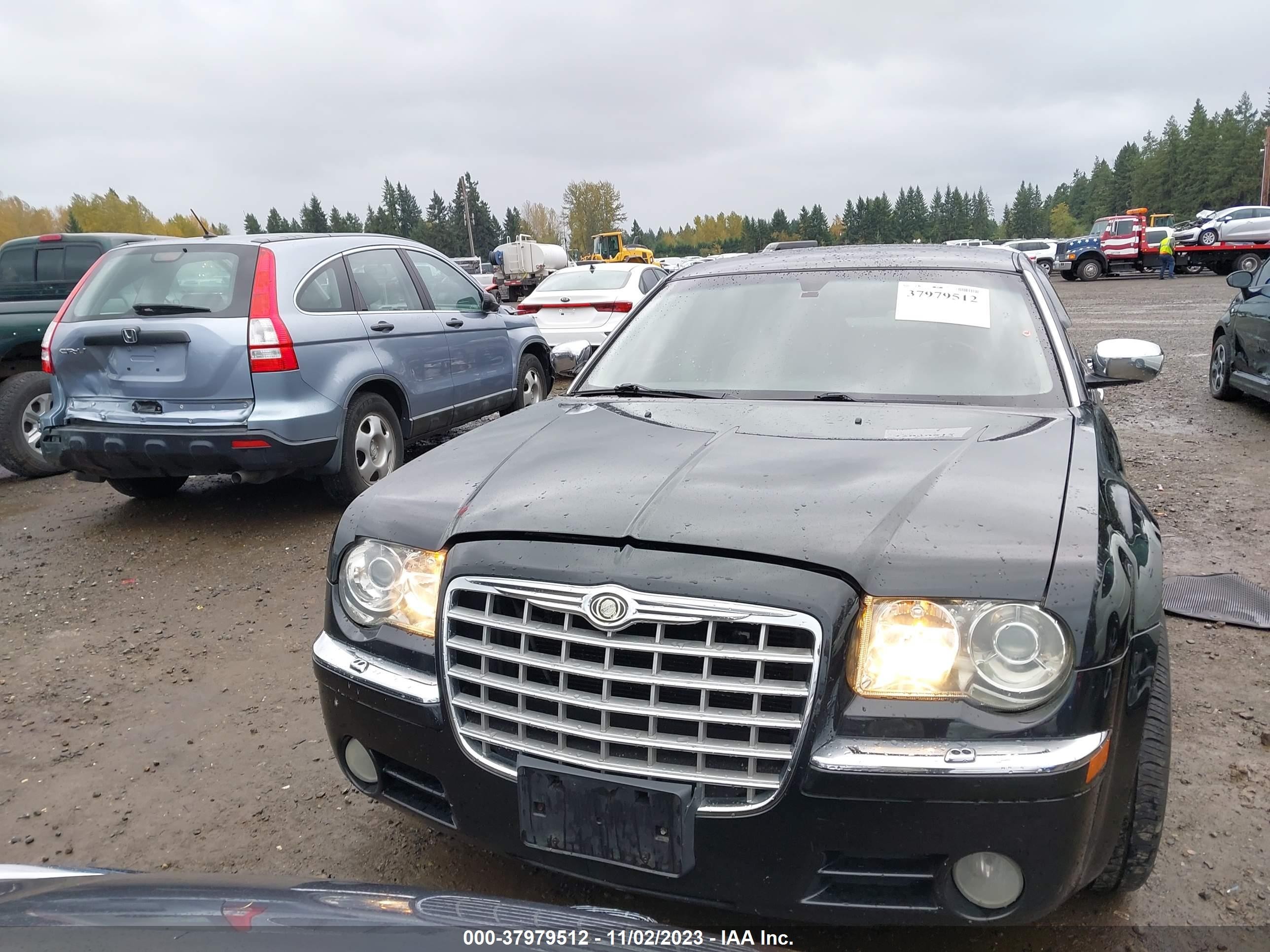 Photo 10 VIN: 2C3AA63H25H657797 - CHRYSLER 300C 