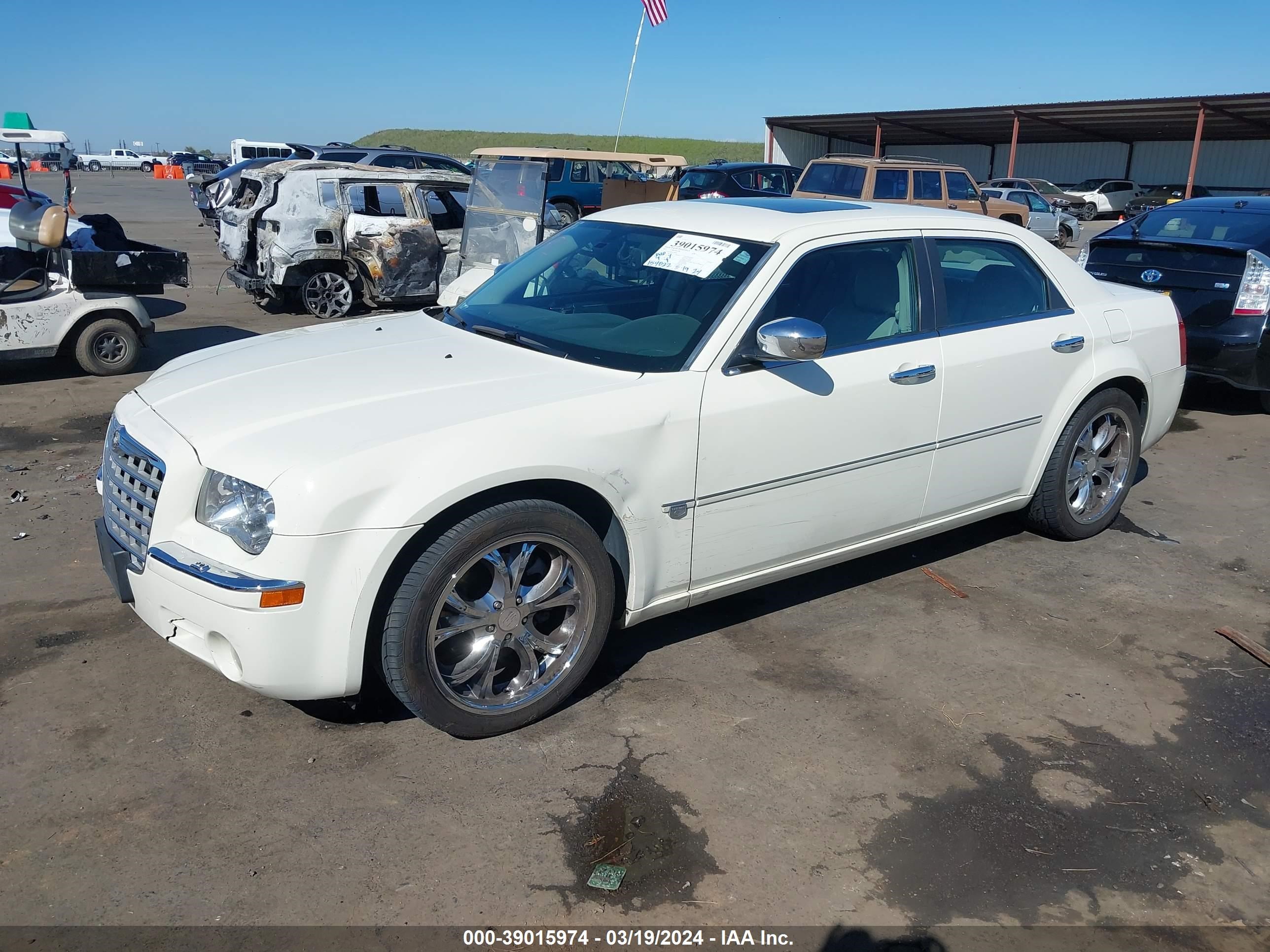 Photo 1 VIN: 2C3AA63H45H106660 - CHRYSLER 300C 