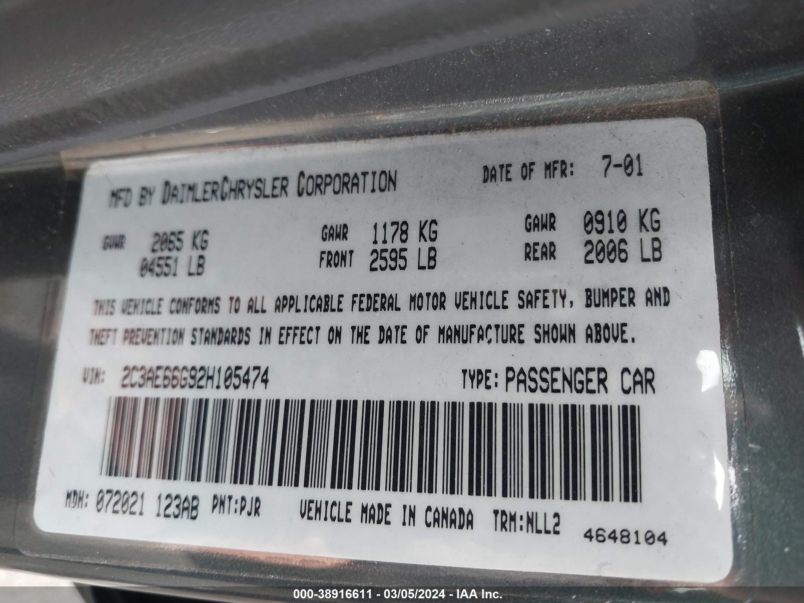 Photo 8 VIN: 2C3AE66G92H105474 - CHRYSLER 300M 