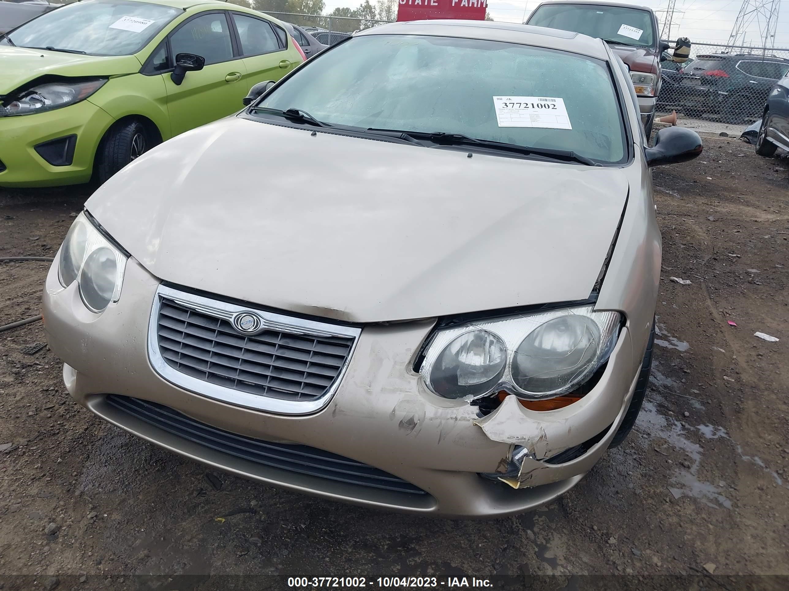 Photo 5 VIN: 2C3AE66GX4H646262 - CHRYSLER 300M 