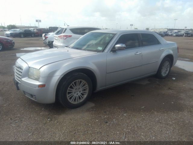 Photo 1 VIN: 2C3CA1CV9AH330132 - CHRYSLER 300 