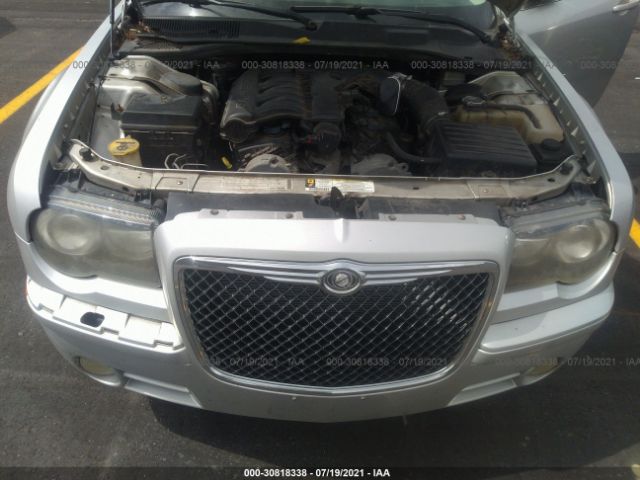 Photo 9 VIN: 2C3CA2CV5AH279704 - CHRYSLER 300 