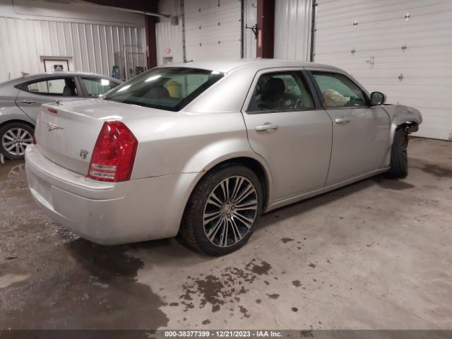 Photo 3 VIN: 2C3CA2CV6AH279811 - CHRYSLER 300 