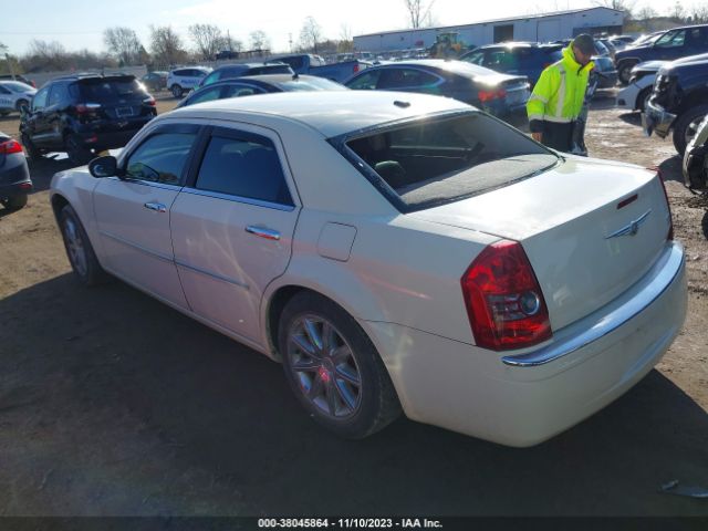 Photo 2 VIN: 2C3CA3CV8AH141497 - CHRYSLER 300 