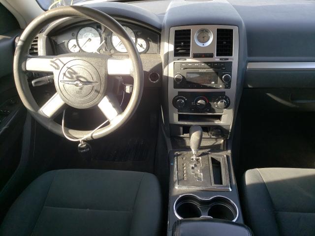 Photo 8 VIN: 2C3CA4CD0AH140079 - CHRYSLER 300 TOURIN 