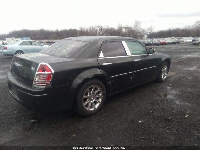 Photo 3 VIN: 2C3CA4CD2AH101283 - CHRYSLER 300 