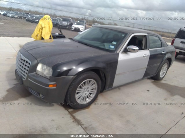 Photo 1 VIN: 2C3CA4CD2AH123137 - CHRYSLER 300 