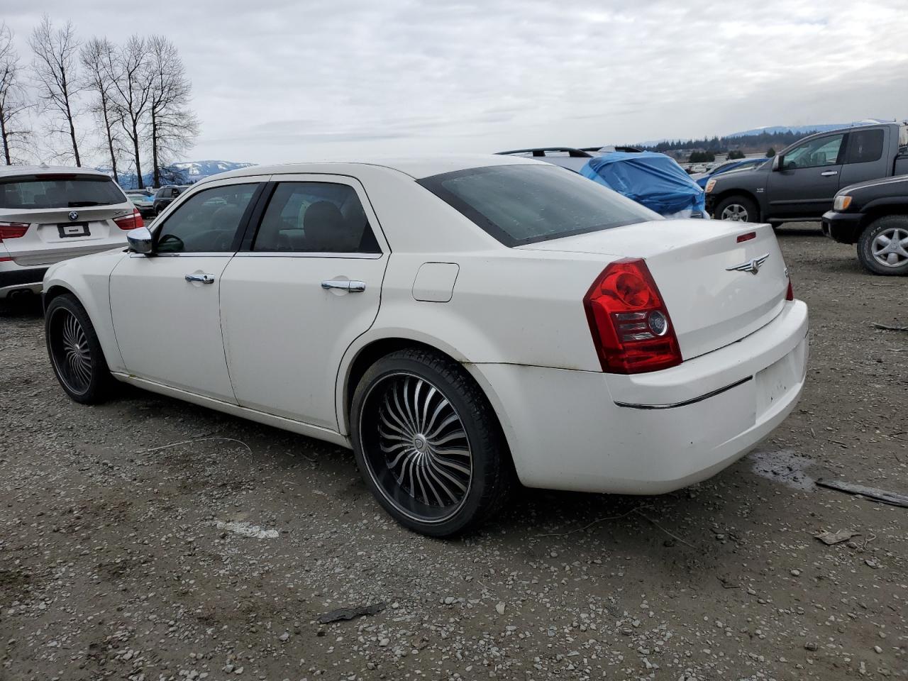 Photo 1 VIN: 2C3CA4CD3AH101132 - CHRYSLER 300 