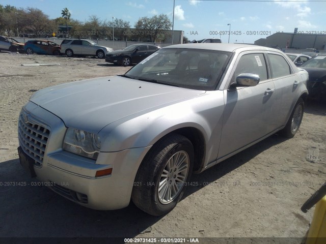 Photo 1 VIN: 2C3CA4CD3AH162156 - CHRYSLER 300 