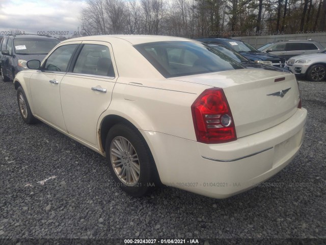 Photo 2 VIN: 2C3CA4CD4AH105643 - CHRYSLER 300 