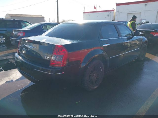 Photo 3 VIN: 2C3CA4CD6AH167660 - CHRYSLER 300 