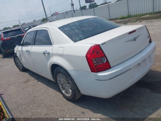 Photo 2 VIN: 2C3CA4CD7AH101389 - CHRYSLER 300 