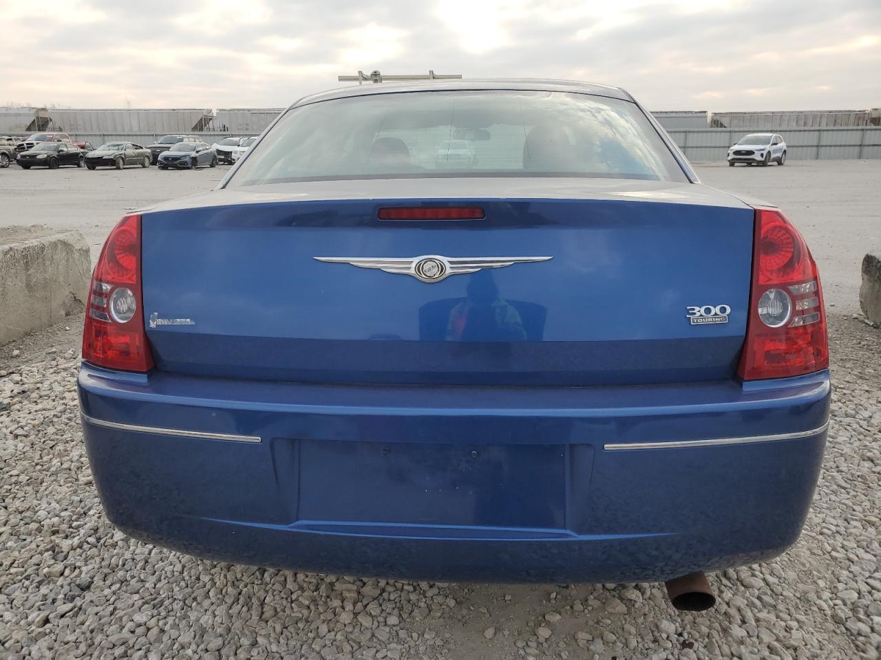 Photo 5 VIN: 2C3CA4CD7AH211410 - CHRYSLER 300 