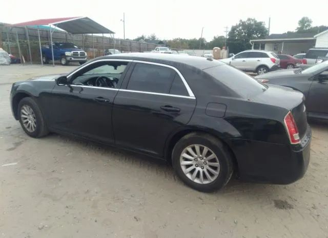 Photo 2 VIN: 2C3CA4CG2BH562852 - CHRYSLER 300 